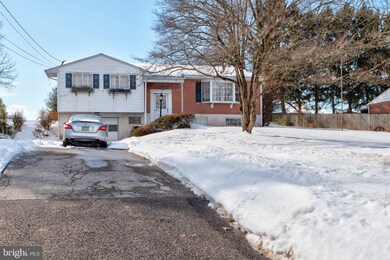 81 W Linfield-Trappe Rd, Royersford, PA 19468 - photo 7