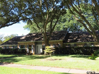 2701 2701 S Chilton, Tyler, TX 75701 - photo 2