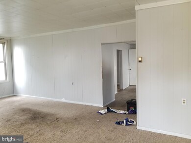 1922 Breitwert Ave, Baltimore, MD 21230 - photo 4