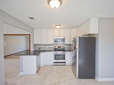 18 Concord Ct, Tinton Falls, NJ 07753 - photo 4