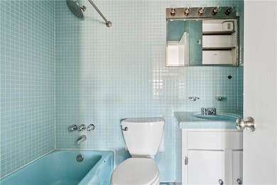 807 Bourbon St unit 7-3A, New Orleans, LA 70116 - photo 5