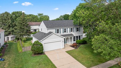 2158 Countryside Cir, Naperville, IL 60565 - photo 3