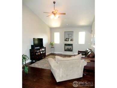 Living Room Vaulted Ceiling