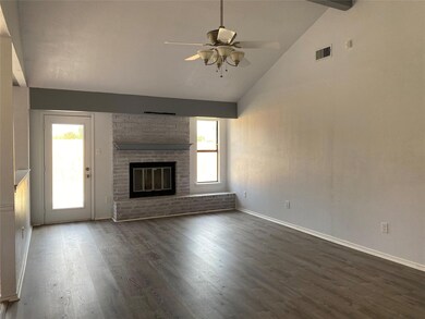 4566 Cole Dr, Abilene, TX 79606 - photo 3