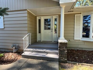 1016 Summit Ave, New Ulm, MN 56073 - photo 3