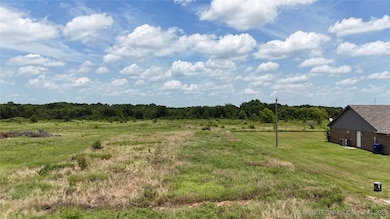 180 Michael Ave, Durant, OK 74730 - photo 2