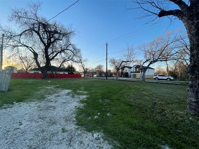 i Cohn St, Houston, TX 77091 - photo 3