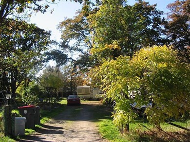 6345 Harold Rd, Central Point, OR 97502 - photo 2