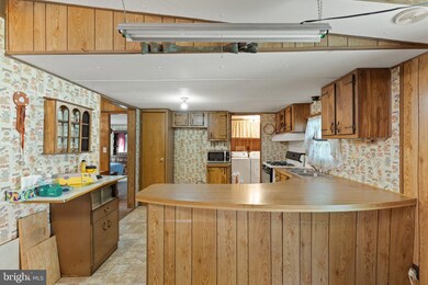 3618 Clayton Rd, Joppa, MD 21085 - photo 5