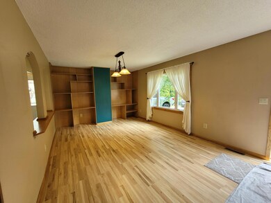 534 Grospoint Ave N, Saint Paul, MN 55128 - photo 7