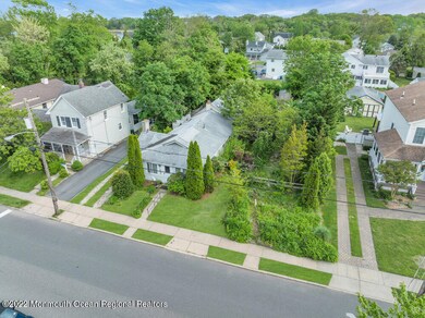 557-559 Ocean Rd.