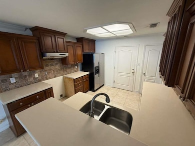 3122 Conde Dr, Laredo, TX 78045 - photo 7