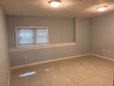 52 Lawrence St unit 1, Wakefield, MA 01880 - photo 5