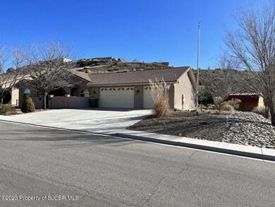 4210 Rayos Del Sol Dr, Farmington, NM 87401 - photo 2