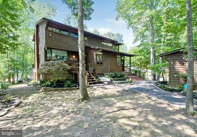 300 Mt Pleasant Dr, Locust Grove, VA 22508 - photo 2