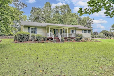 701 Aspen Dr, Greer, SC 29651 - photo 2