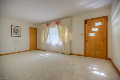 1839 Sewell Dr, Asheboro, NC 27203 - photo 6