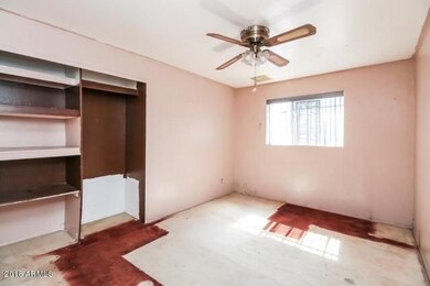 5744 W Pierson St, Phoenix, AZ 85031 - photo 4