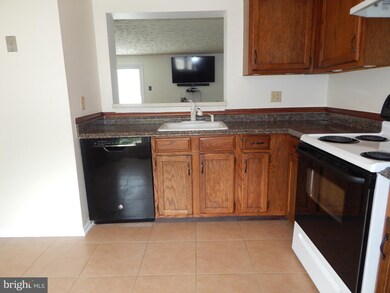 2820 Nestor Ct, Bowie, MD 20716 - photo 5