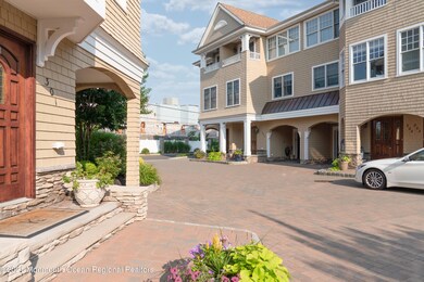 206 River Mist Way