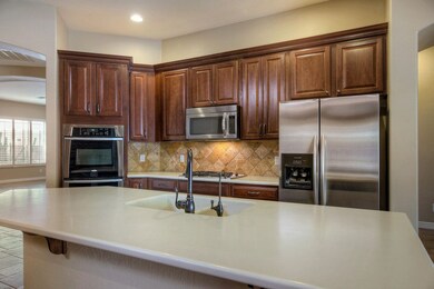 2246WBlaylockDr008