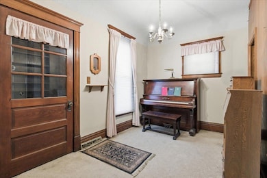 Front entrance foyer