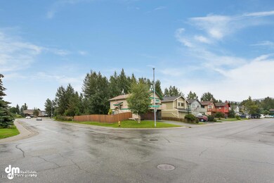 Exterior - Street View 20160812-DW-9930-