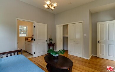 2020 Wellington Rd, Los Angeles, CA 90016 - photo 4
