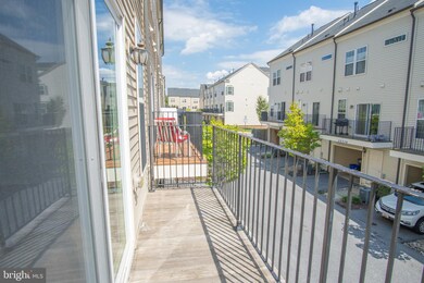 13236 Shawnee Ln unit 105, Clarksburg, MD 20871 - photo 7