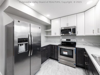 545 17th St, Dunbar, WV 25064 - photo 4