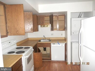 1403 Key Pkwy, Frederick, MD 21702 - photo 4