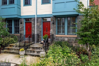 922 Slaters Ln, Alexandria, VA 22314 - photo 3