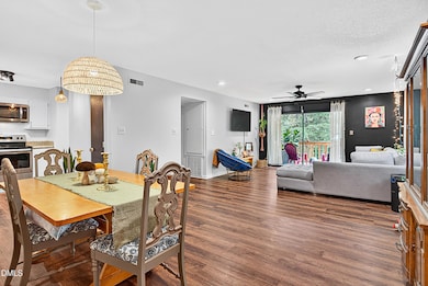 12_014_dsc07206-edit