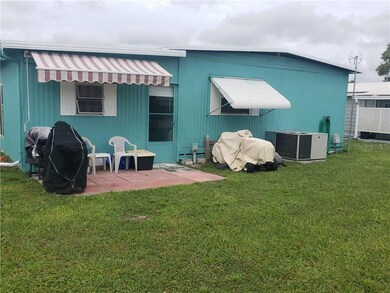 3318 Carnation Ln, Zephyrhills, FL 33541 - photo 6