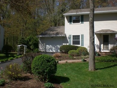 5 Village Ln, Clifton Park, NY 12065 - photo 4