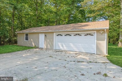 12301 Grosstown Rd, Hughesville, MD 20637 - photo 3