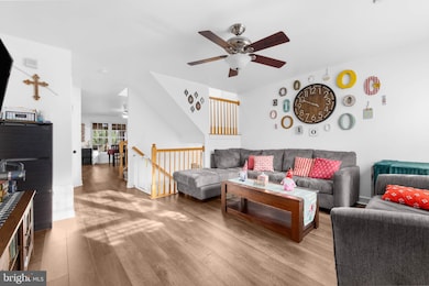 602 219th St, Pasadena, MD 21122 - photo 2