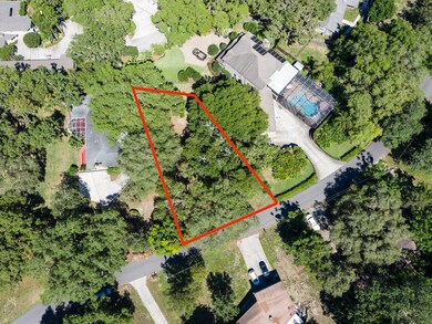 Approximate shape of the lot