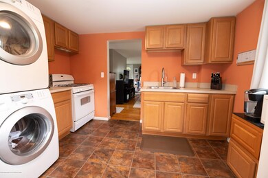 256 Jeter St, Cliffwood, NJ 07721 - photo 5