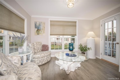 519 Old Country Rd unit 519, Riverhead, NY 11901 - photo 6