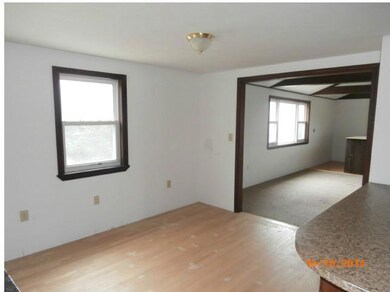 517 Elm St, Limerick, ME 04048 - photo 3