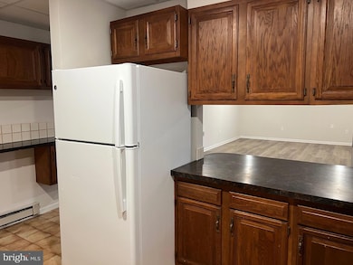 277 Briarwood Cir unit 4, Berkeley Springs, WV 25411 - photo 3