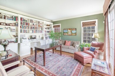 3933 Farber Ct-42