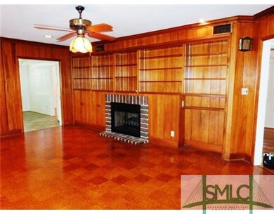 Den/Family/Great Room. Large and inviting family r