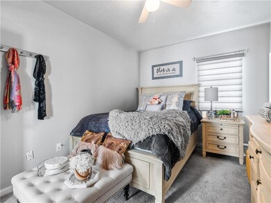 812 Social St, Woonsocket, RI 02895 - photo 7