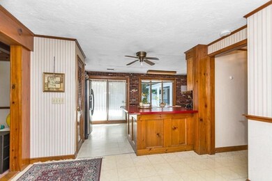 55 Dondi Rd, Brockton, MA 02302 - photo 3