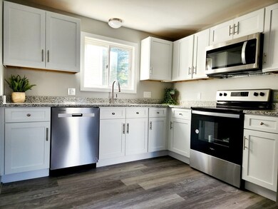 18 Airlie St unit 4, Worcester, MA 01606 - photo 3