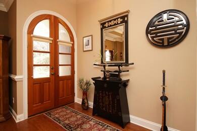 4813GroveNEntry