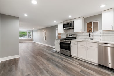 4624 N Springfield Ave unit 1, Chicago, IL 60625 - photo 2