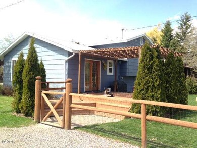 4 Back deck 1